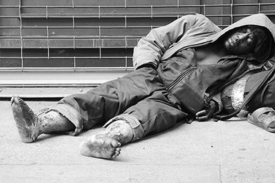 Homeless : Street Life : New York : Personal Photo Projects : Photos : Richard Moore : Photographer